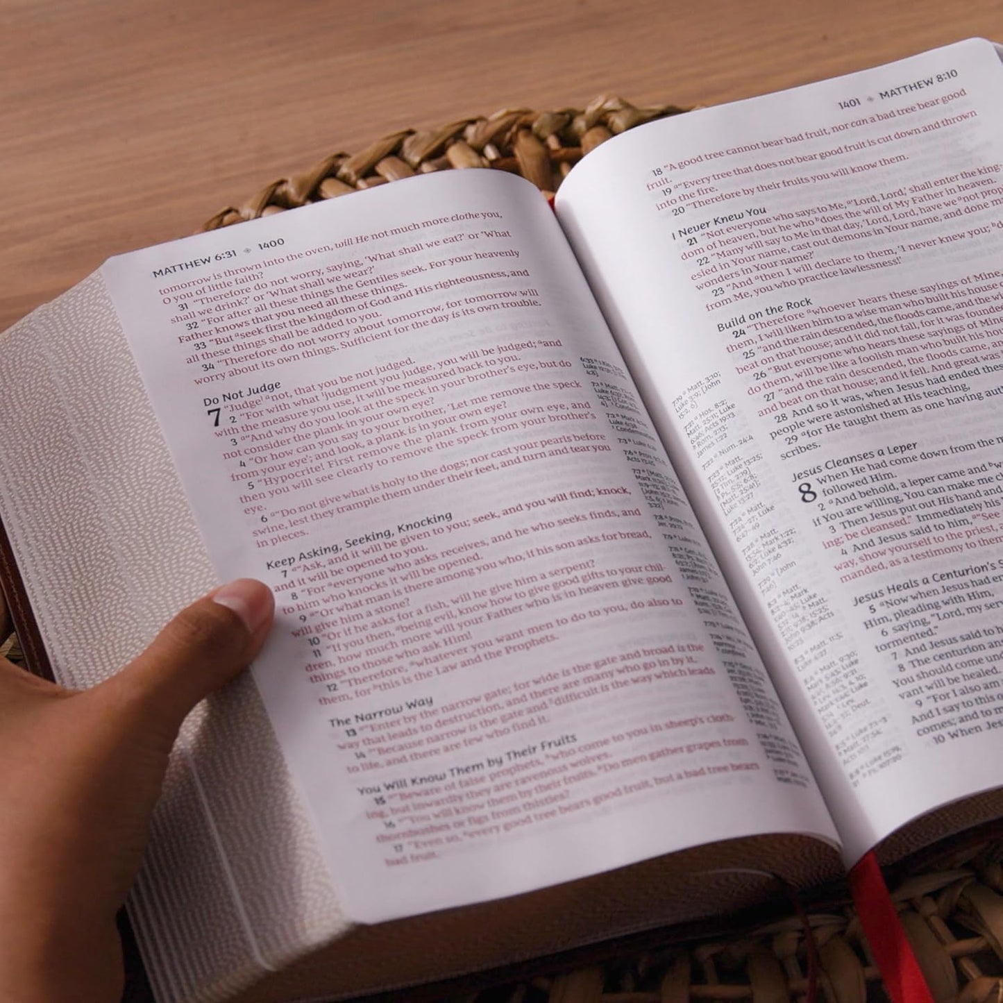 NKJV, Single-Column Reference Bible, Verse-By-Verse