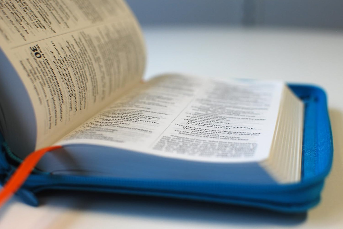 NIV Pocket Cyan Soft-Tone Bible with Zip