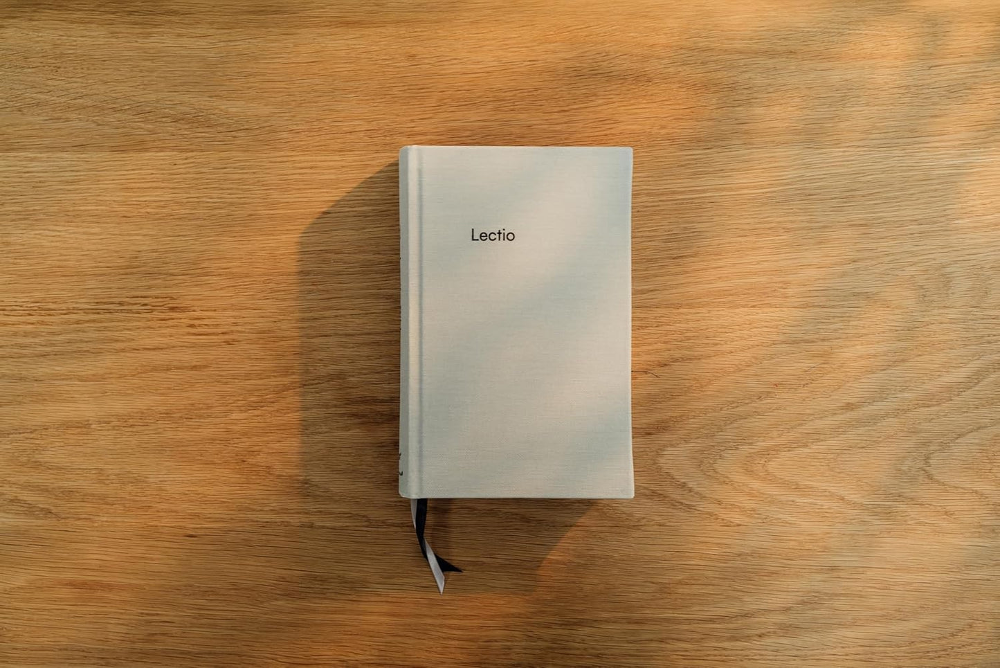 NIV Lectio Bible: A Simple, Ancient Way to Read the Library of Scripture, Cloth Over Board