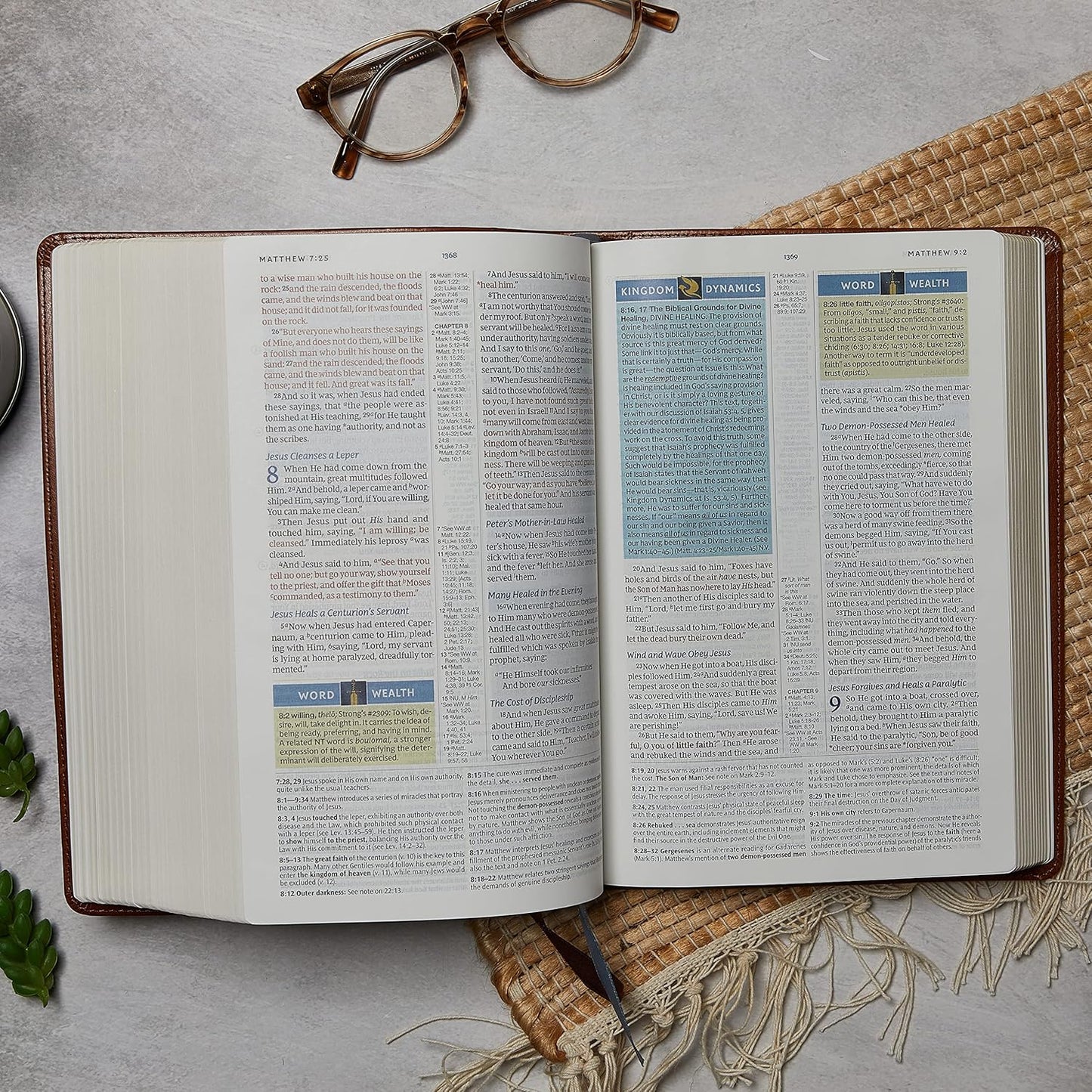 NKJV, Spirit-Filled Life Bible, Third Edition, Leathersoft, Brown, Red Letter, Comfort Print