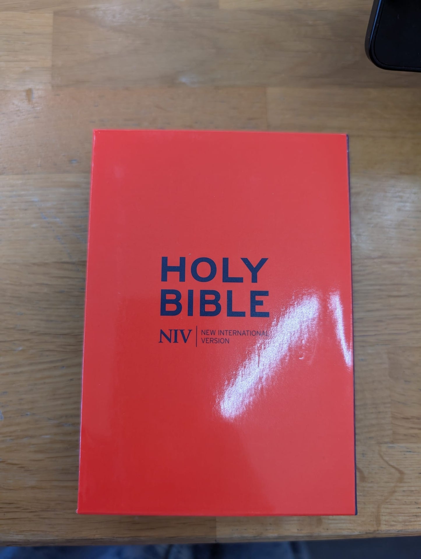 NIV Tiny Navy Soft-tone Bible with Zip