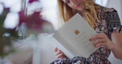 ESV Everyday Gospel Bible