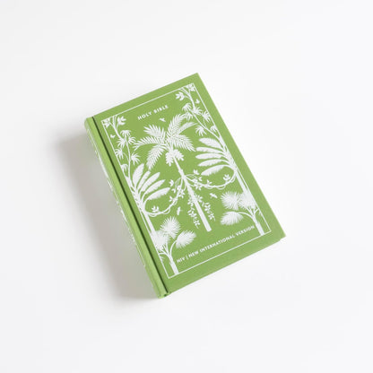 NIV Clothbound Classic Bible: Garden of Eden