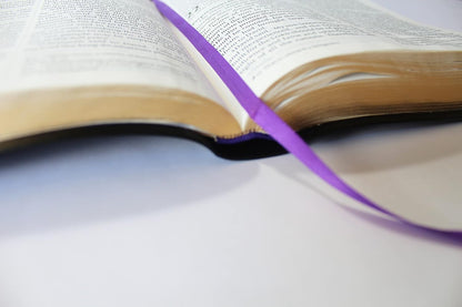 NIV Larger Print Black Leather Bible
