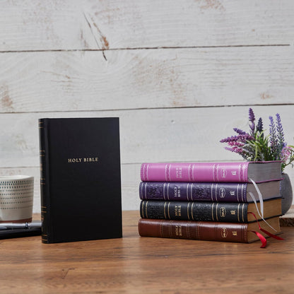 NKJV, Holy Bible, Personal Size Large Print Reference Bible