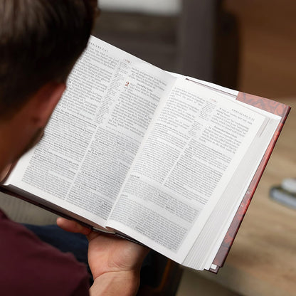 NKJV Study Bible, Hardcover, Comfort Print: The Complete Resource for Studying God’s Word Hardcover