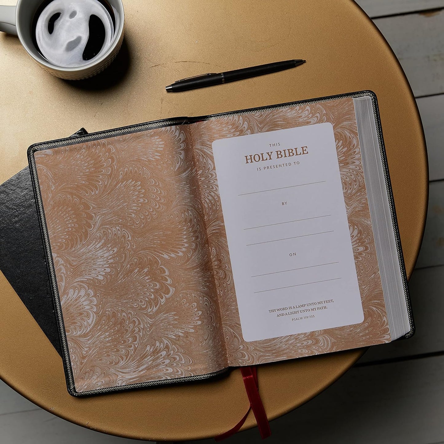 KJV Giant Print Center-Column Reference Bible